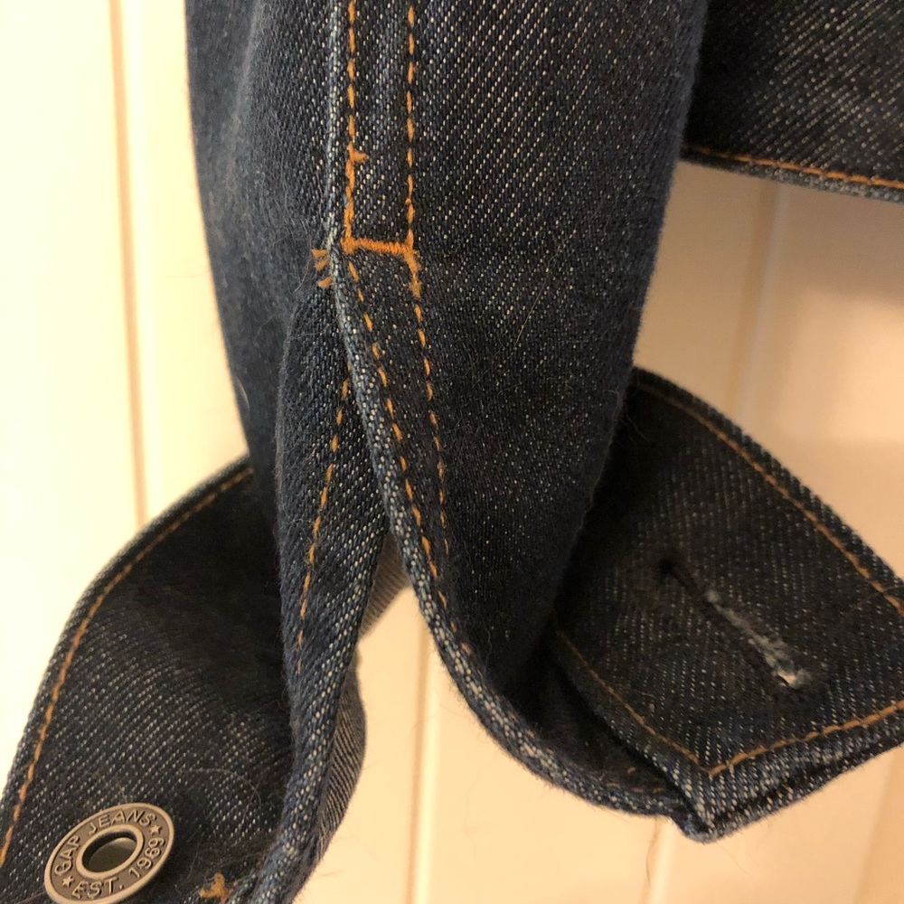 GAP Jean Jacket - Picture 3 of 4